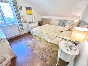 Photo 19- click for photo gallery